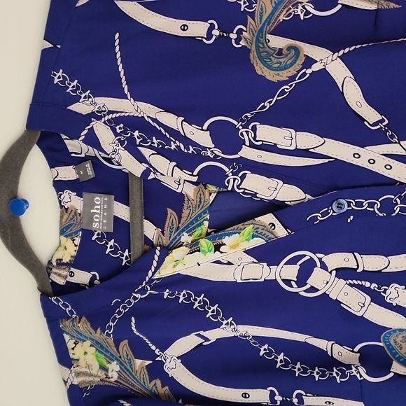 NY&C SHORT SLEEVE BLOUSE.  MULTI BLUE. MEDIUM - Picture 2 of 4